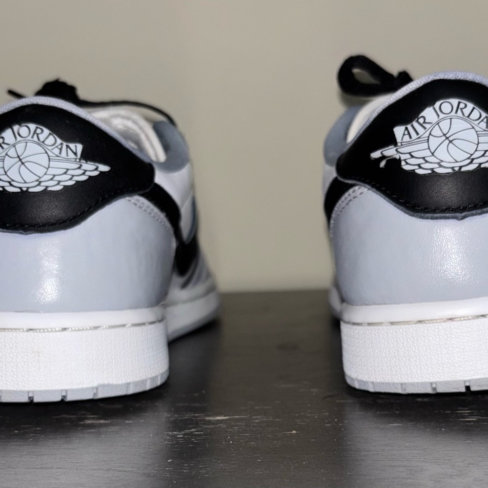 Jordan 1 Low Barons - men’s 11 (scuffs, general wear) - Picture 5 of 8